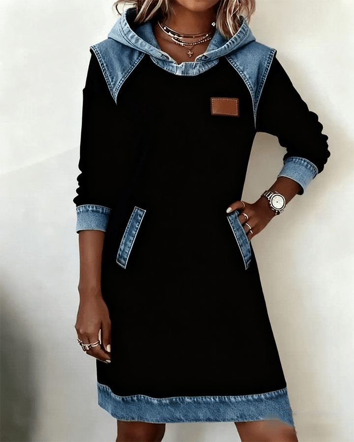 Giada | Abito Casual con Cappuccio e Dettagli in Denim