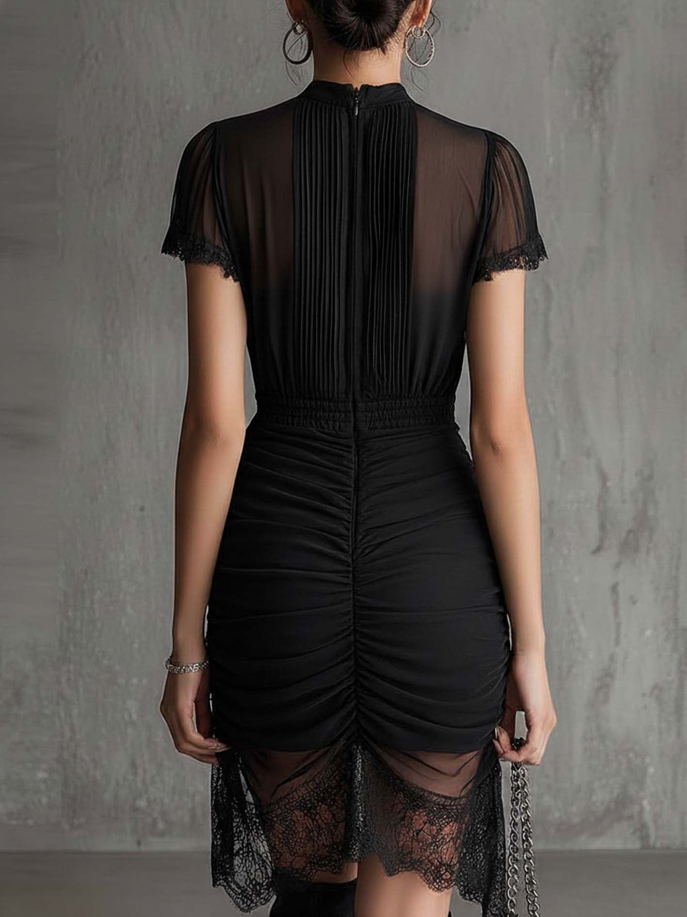 Paola | Mini Abito Nero in Chiffon con Pizzo