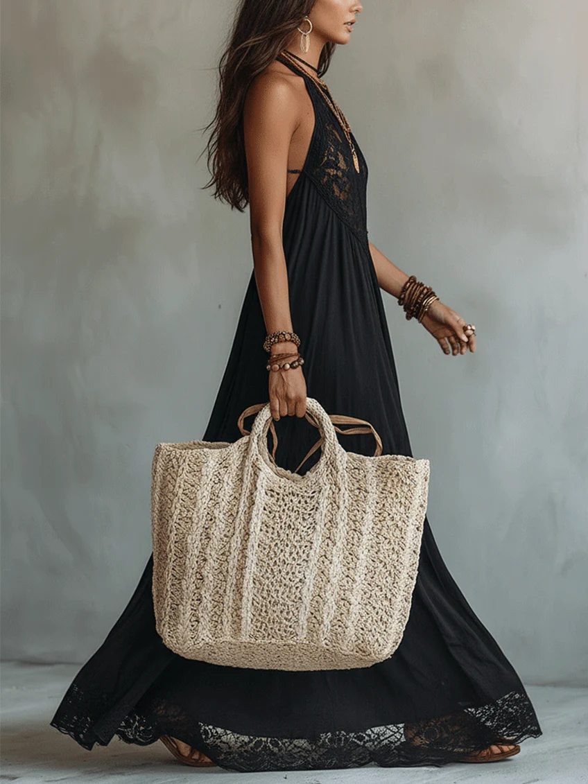 Francesca | Abito Maxi Nero Boho con Pizzo