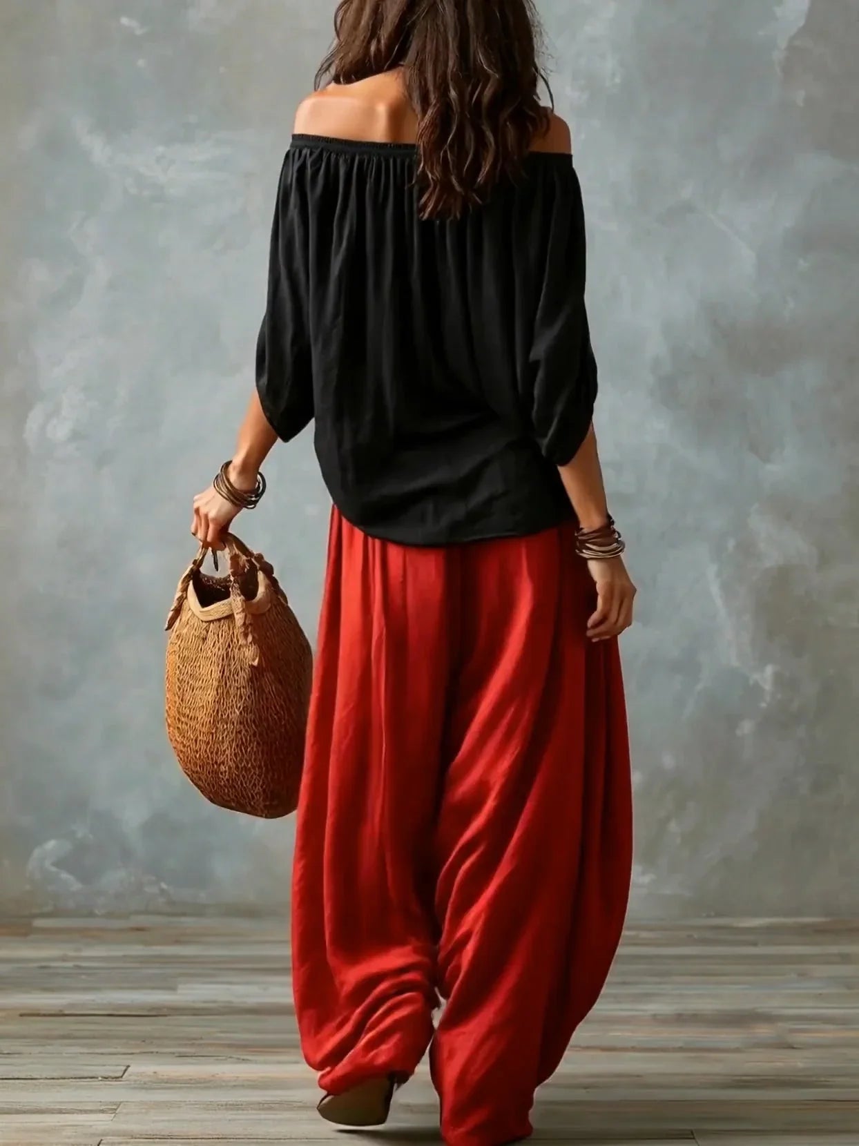 Bianca |Completo con Top a Spalle Scoperte e Pantaloni Ampi